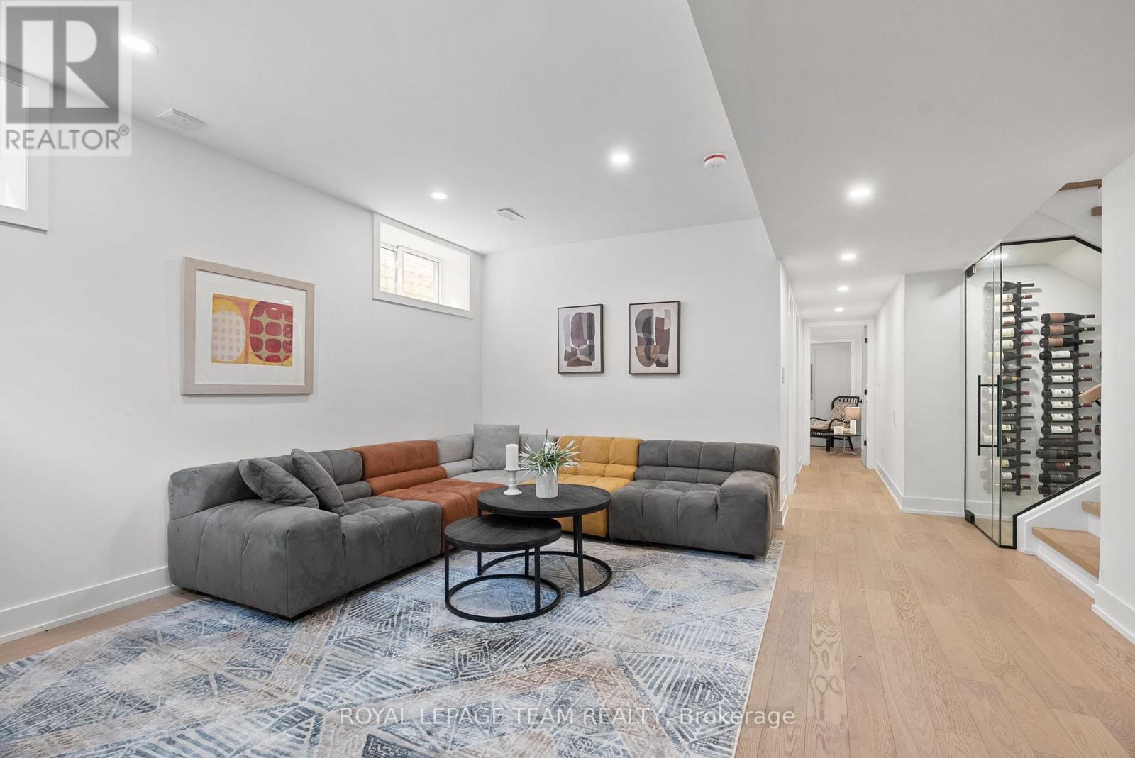 278 AVONDALE AVENUE - 32