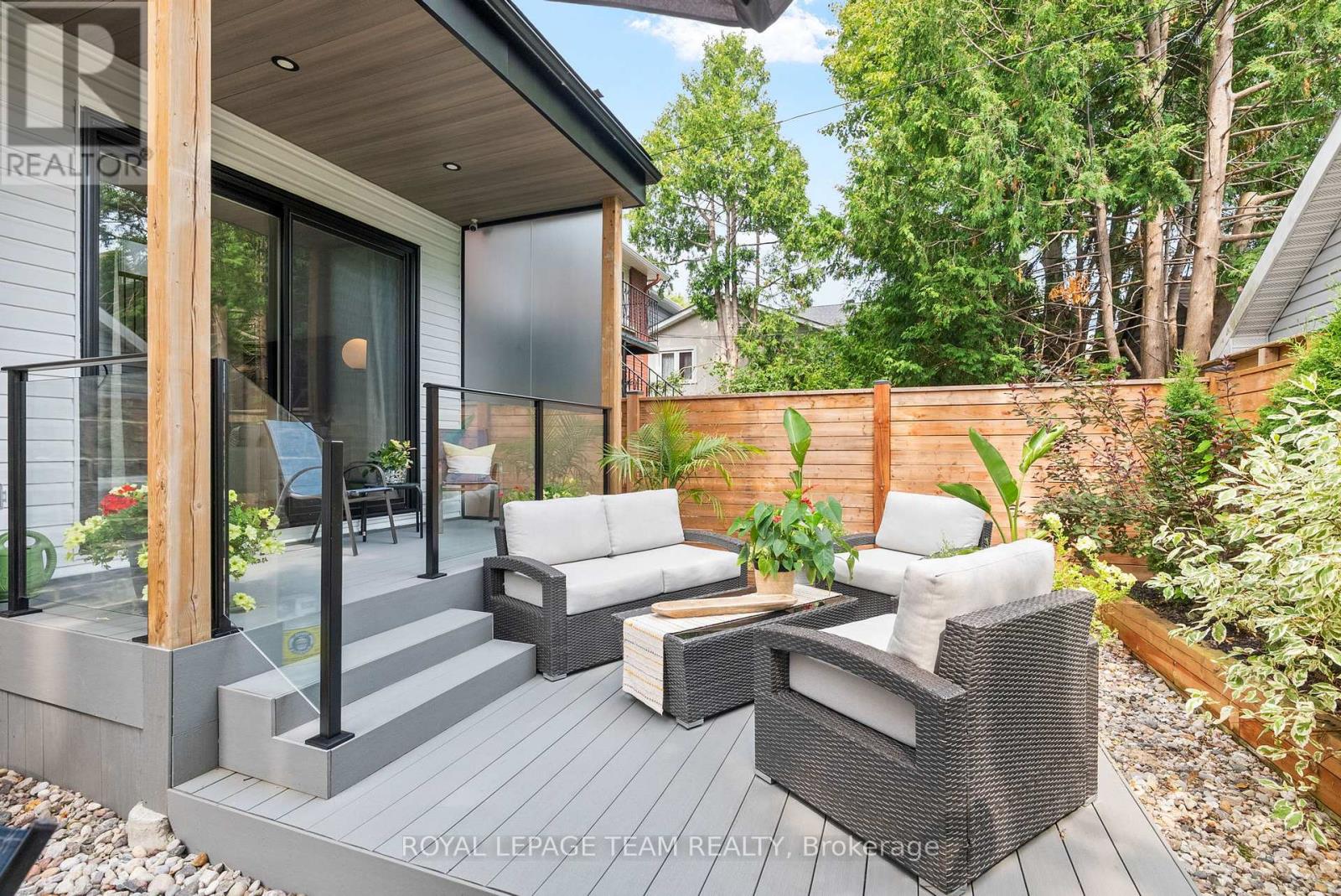 278 AVONDALE AVENUE - 41