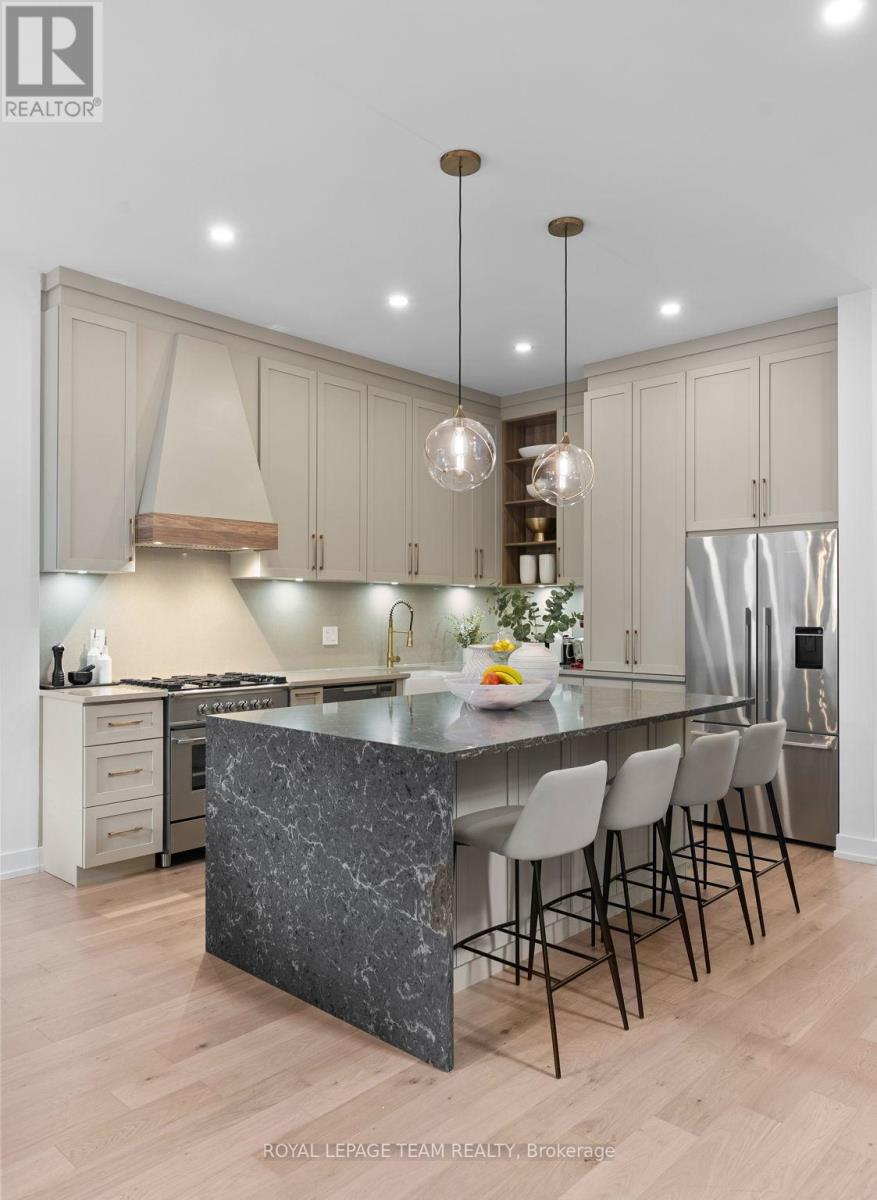 278 AVONDALE AVENUE - 9