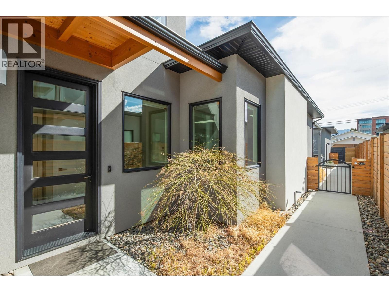  553 Patterson Avenue, Kelowna