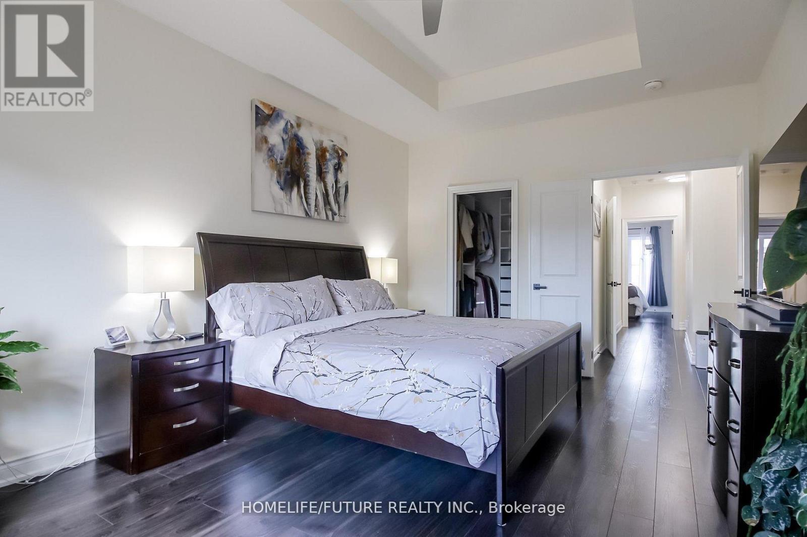 27 OGSTON CRESCENT - 32