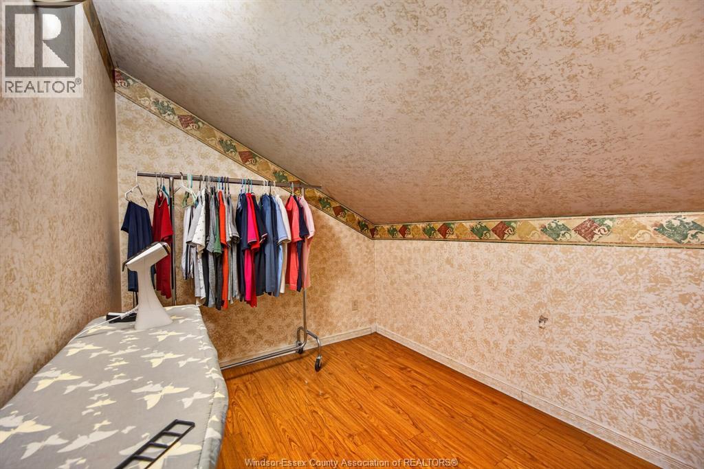 2821 Lionel, Windsor, Ontario — Photo 15