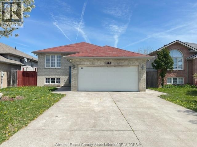 4564 FONTANA AVENUE, Windsor, Ontario, N9G3C8 — Photo 4