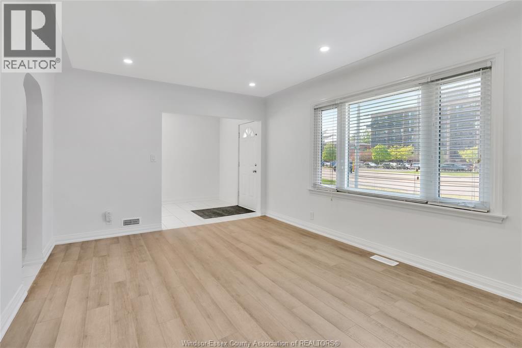 6633 WYANDOTTE STREET, Windsor, Ontario, N8S1P5 — Photo 14
