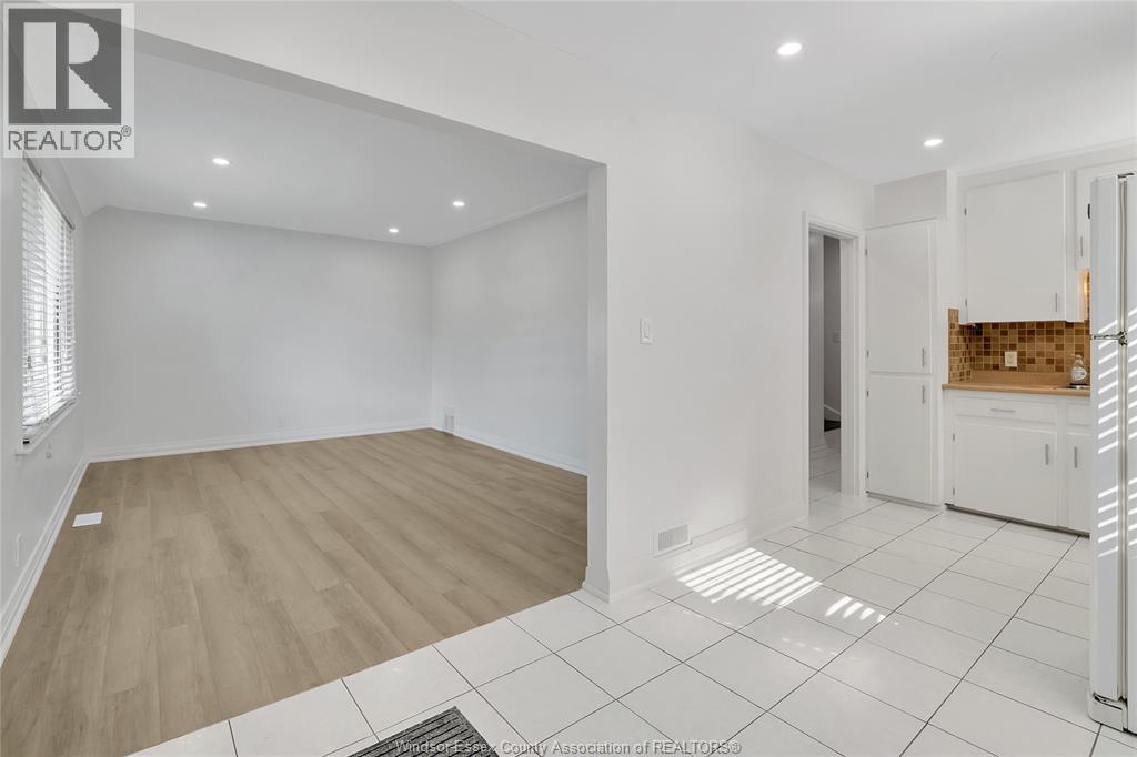 6633 WYANDOTTE STREET, Windsor, Ontario, N8S1P5 — Photo 12