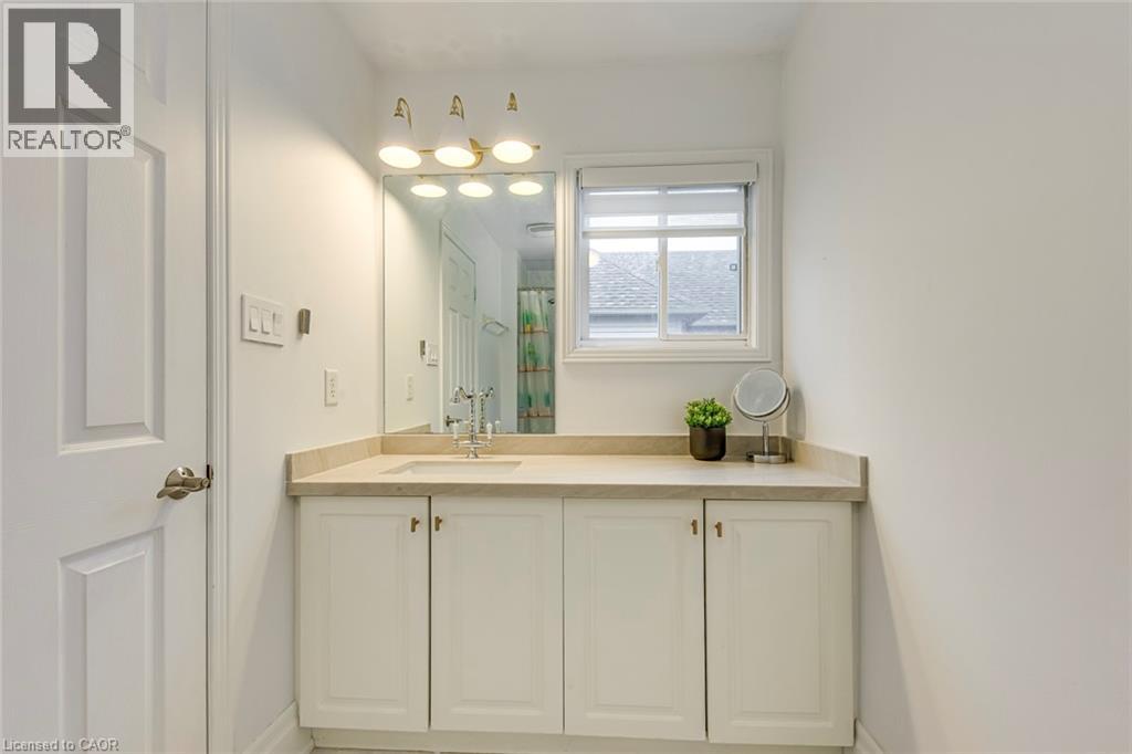 4267 SARAZEN Drive, Burlington, Ontario, L7M4Z2 — Photo 40