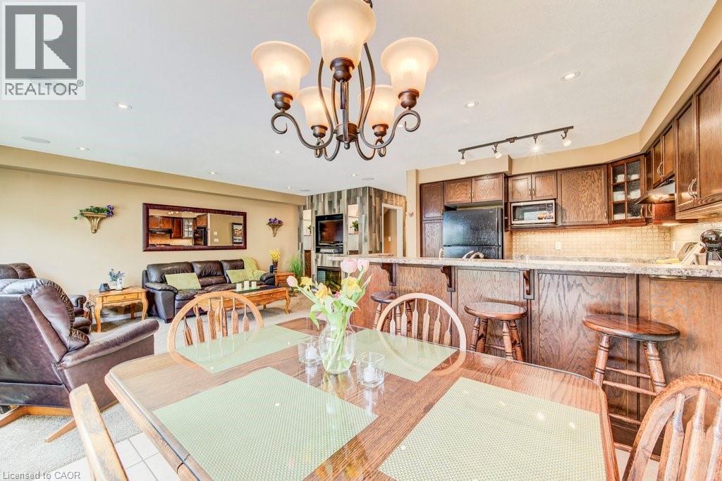28 WALKER Way, Guelph, Ontario, N1L1T7 — Photo 39