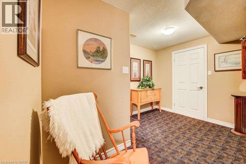 28 WALKER Way, Guelph, Ontario, N1L1T7 — Photo 19