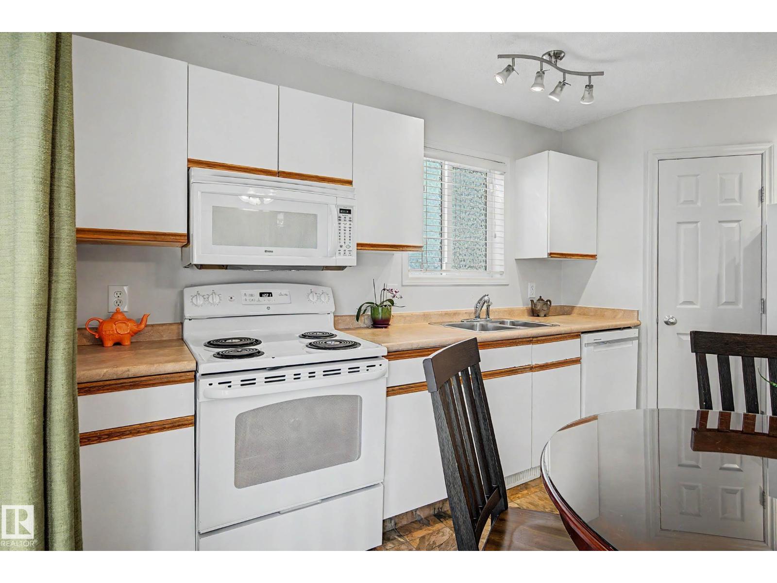 16211 55A ST NW - 8
