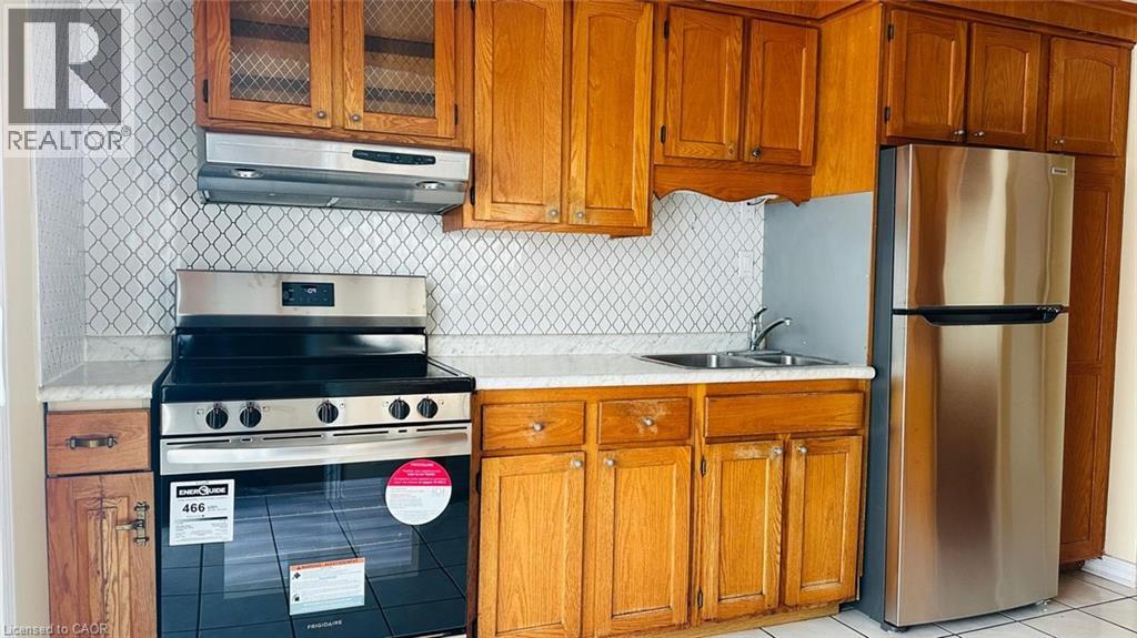 112 HEIMAN Street Unit# 3, Kitchener, Ontario, N2M3L6 — Photo 5