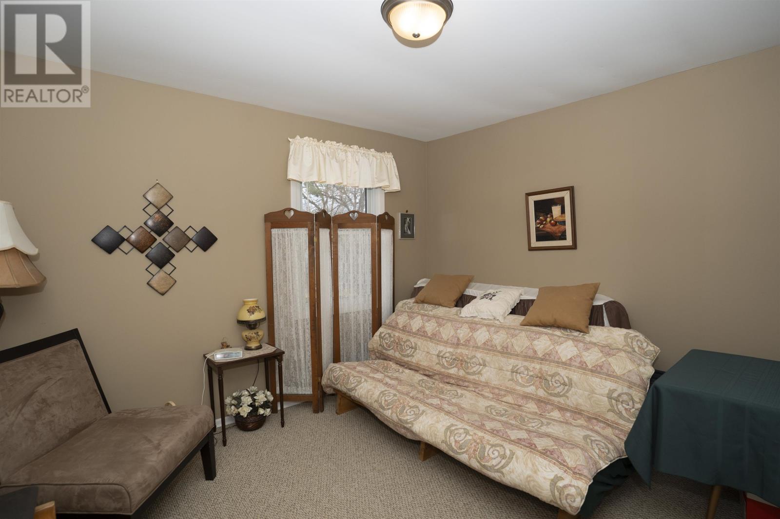237 Windemere AVE S, Thunder Bay, Ontario, P7B4M8 — Photo 10