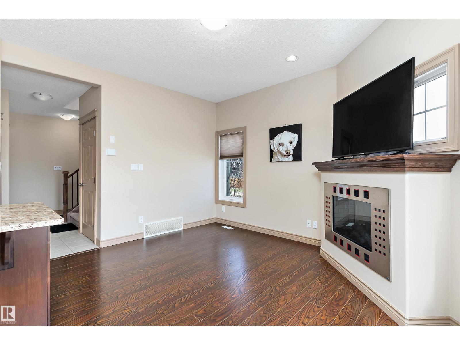 #23 3103 HILTON DR NW - 5