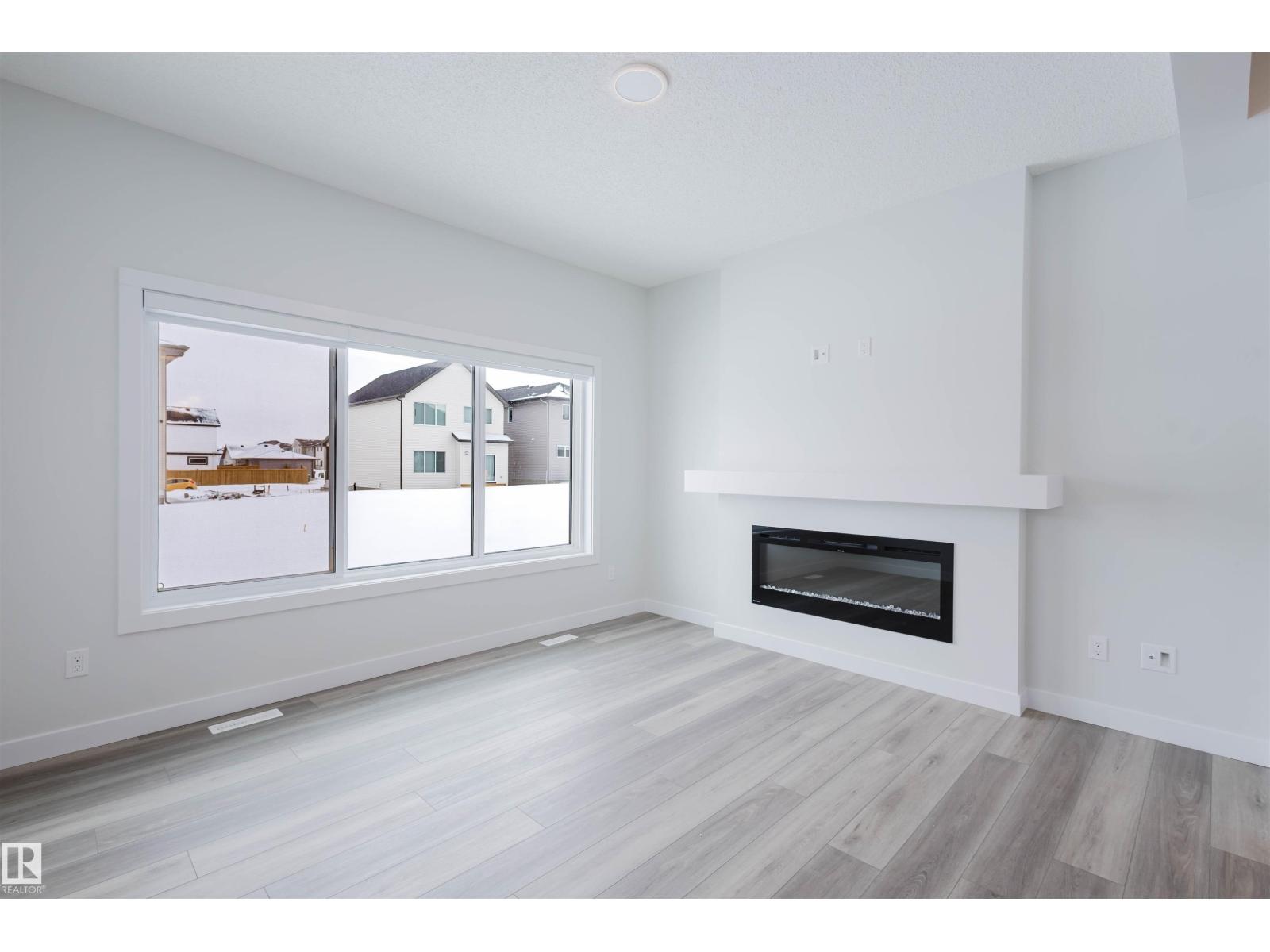 2831 191 ST NW - 11