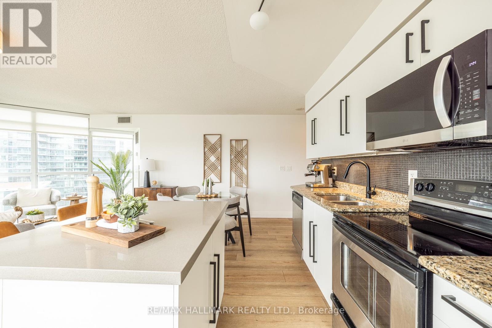 #1120 231 FORT YORK BOULEVARD - 4