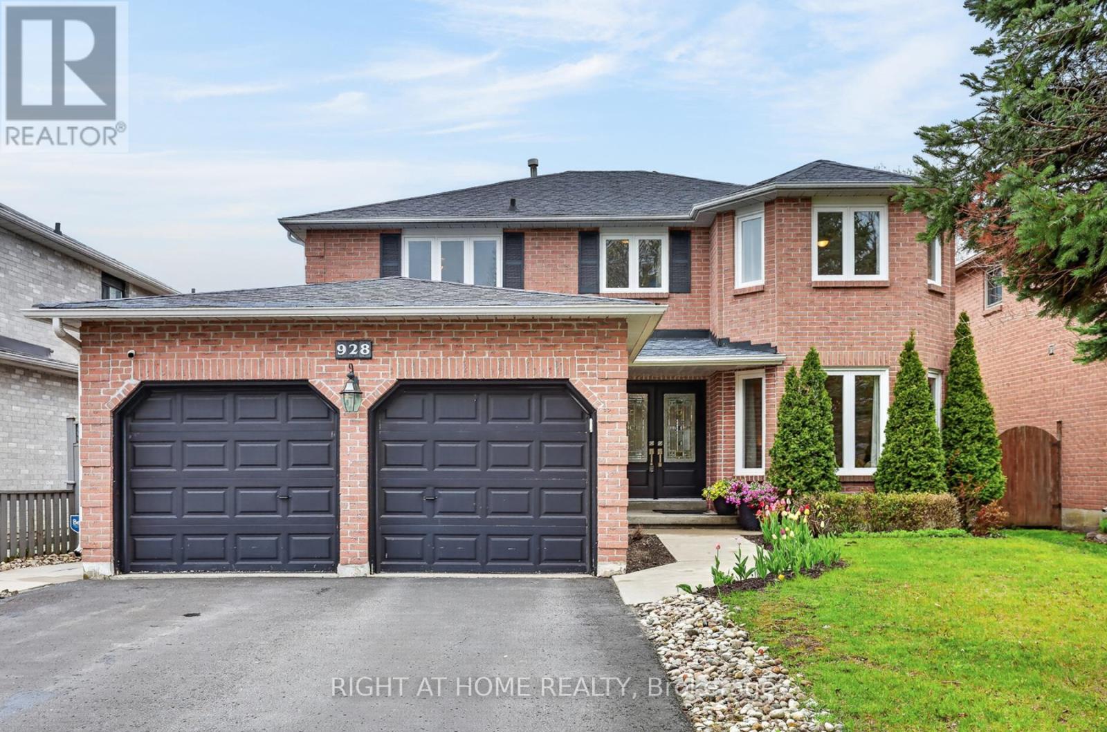 928 SNOWBIRD STREET - 2