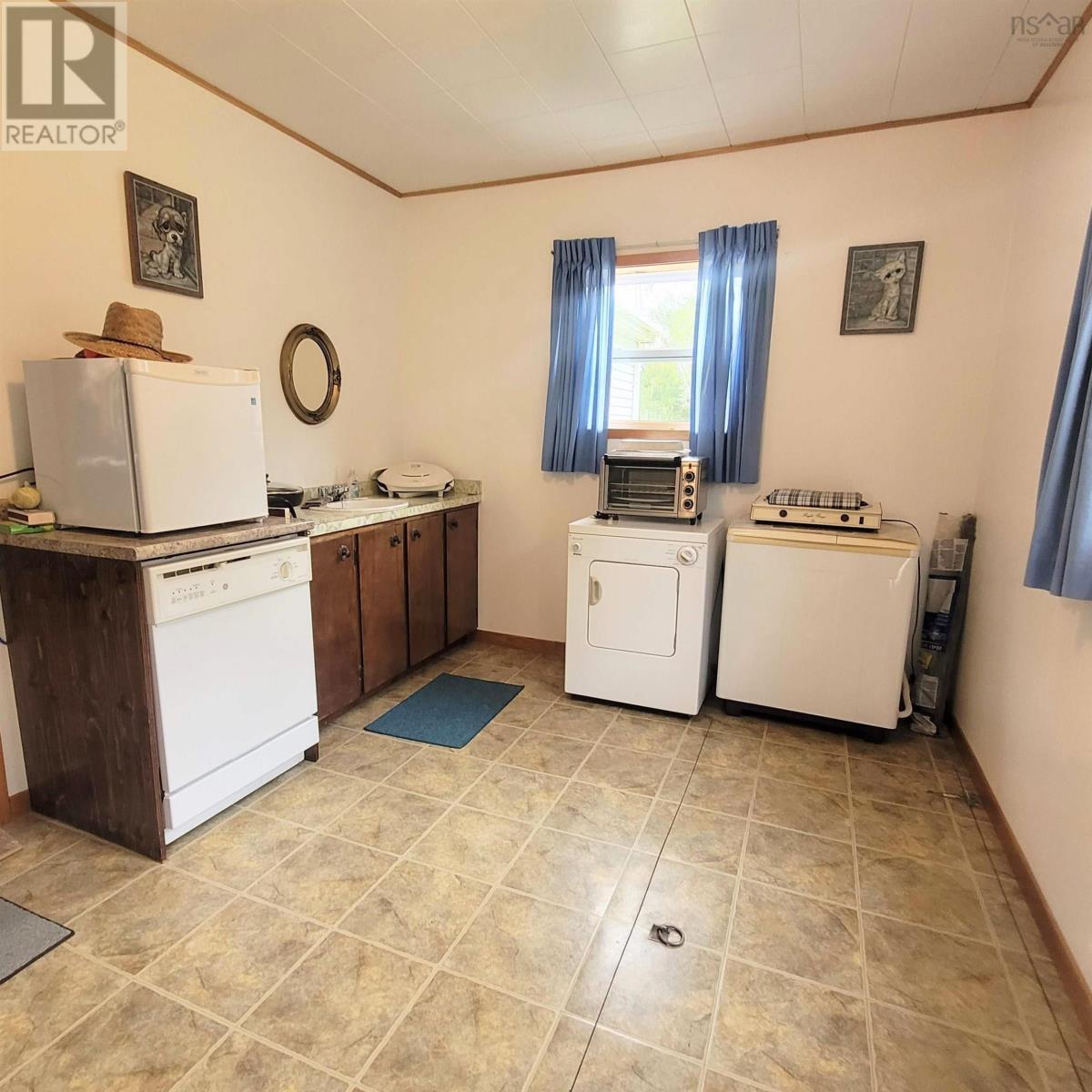 432 Stewart Road - 19