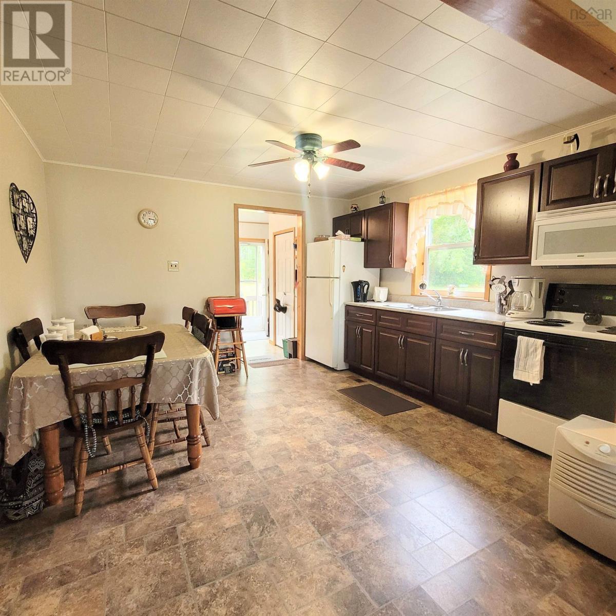 432 Stewart Road - 17