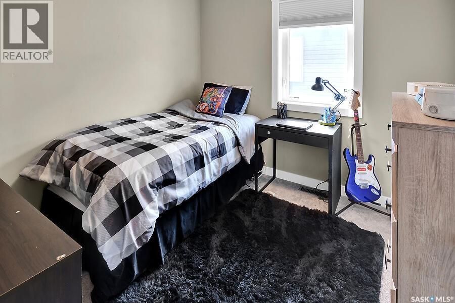 524 Maple CRESCENT - 17