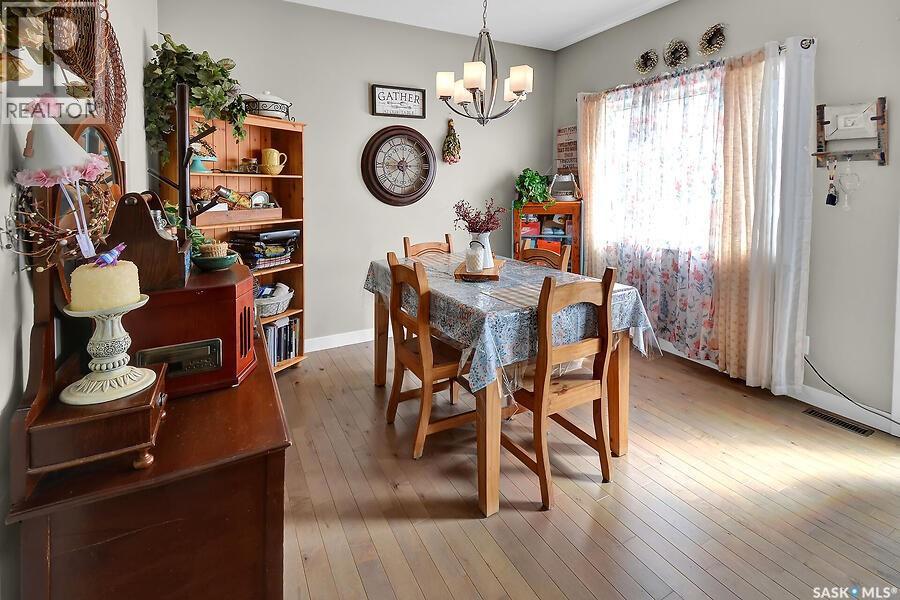 524 Maple CRESCENT - 7