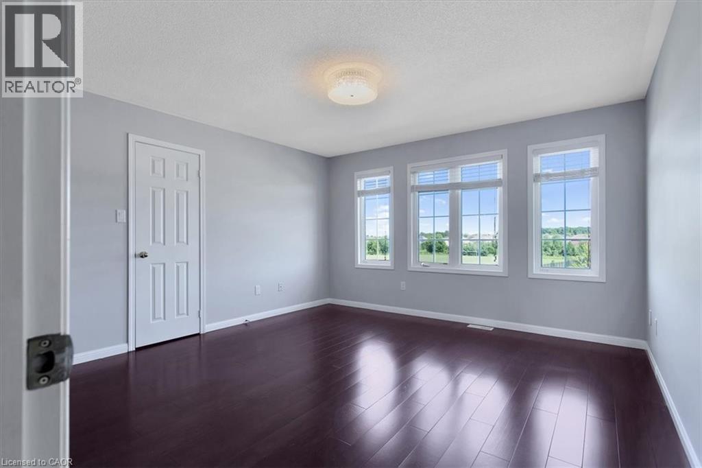 89 CORONATION Parkway - 39