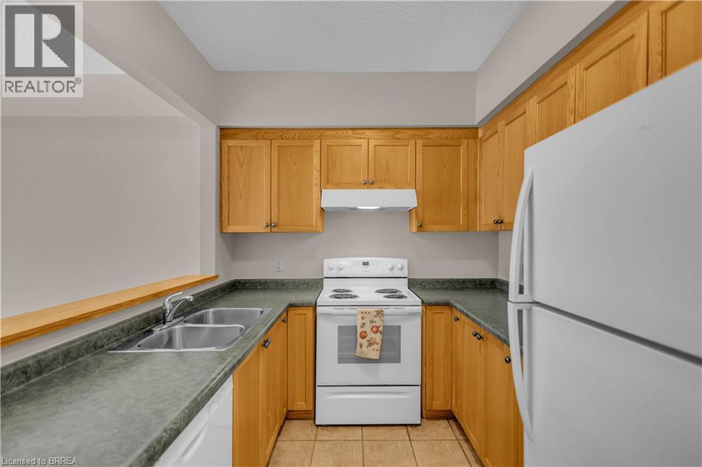 #105 3497 UPPER MIDDLE Road - 9