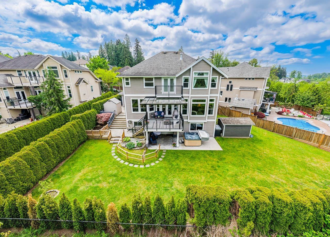 16265 61A Avenue - photo 2