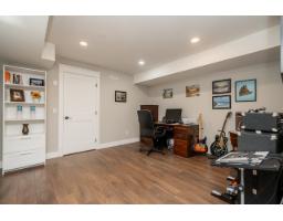 16265 61a Avenue, Surrey, BC V3S3W2 Photo 33
