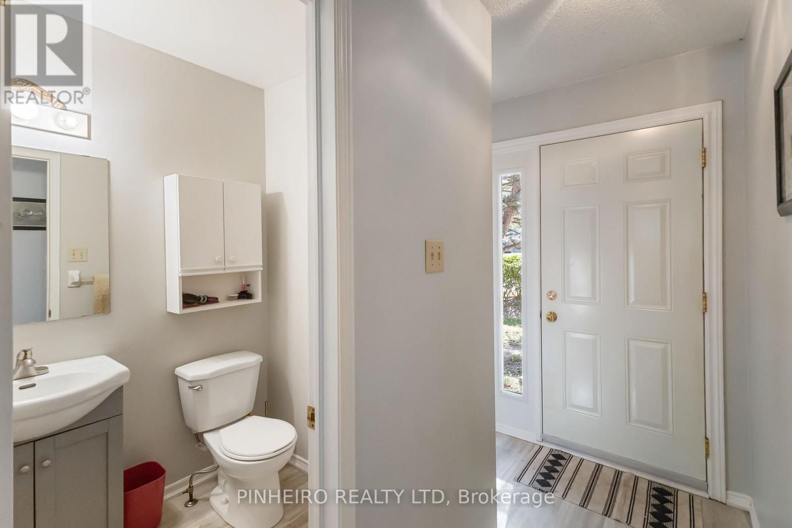 #72 141 CONDOR COURT - 12