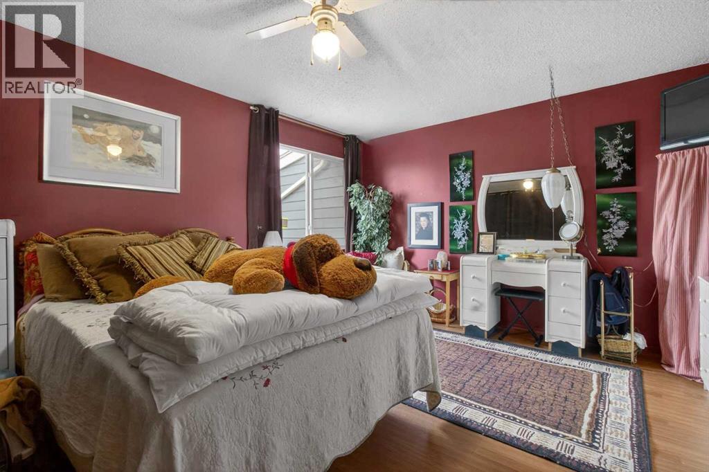 #106 6223 31 Avenue NW - 19