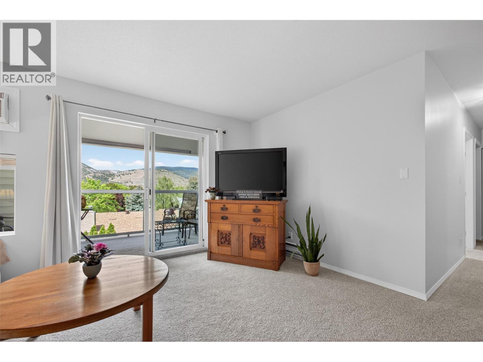#307 298 Yorkton Avenue - 5