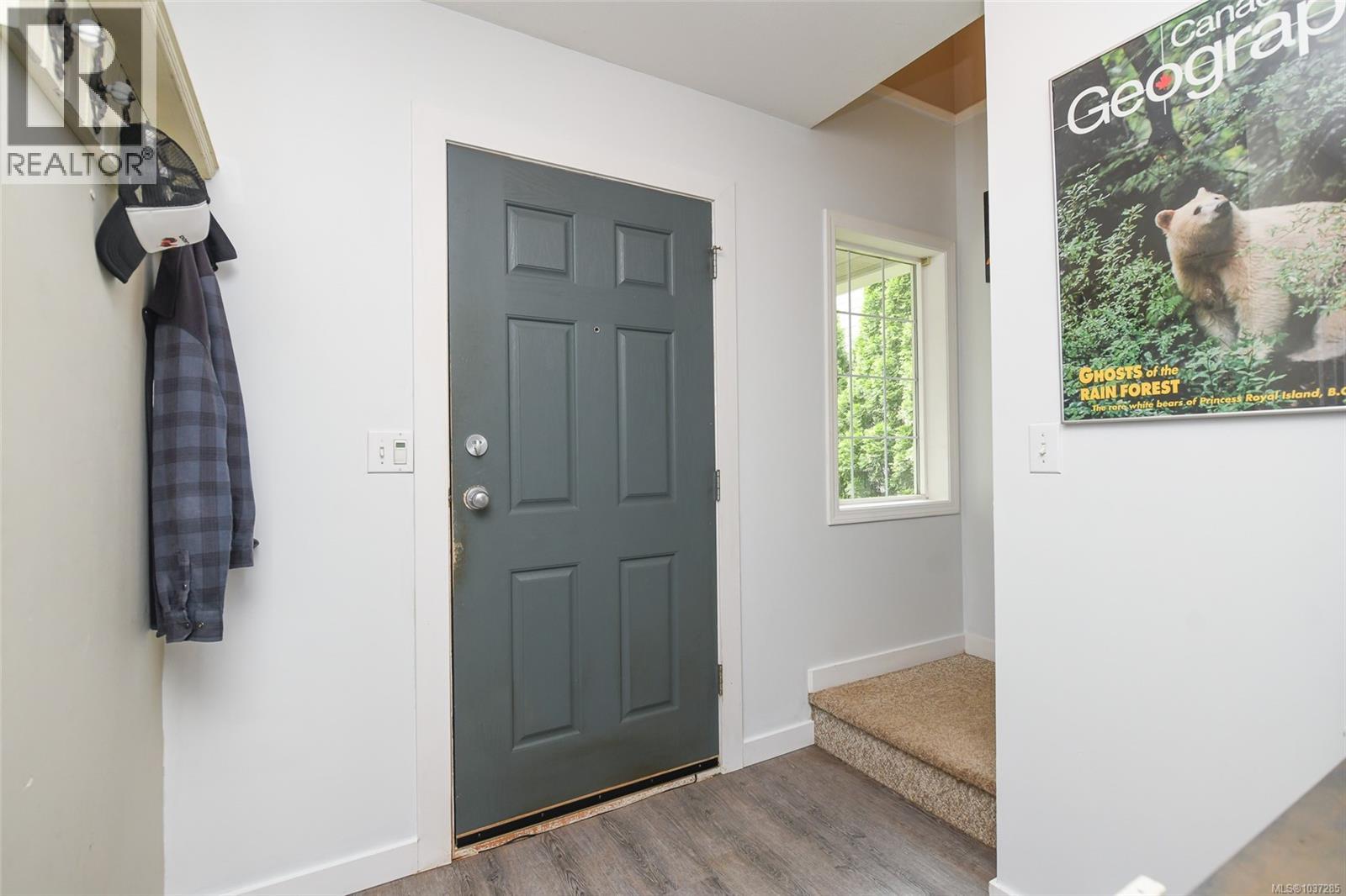 2238 Tamarack Dr - 10