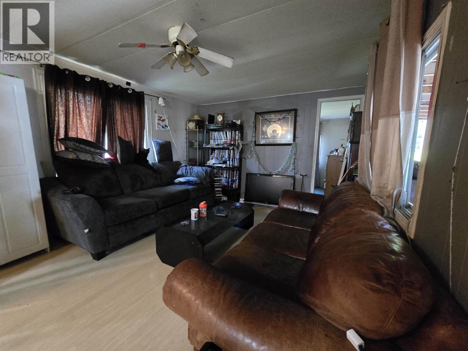 4025 DIAMOND DRIVE - 10