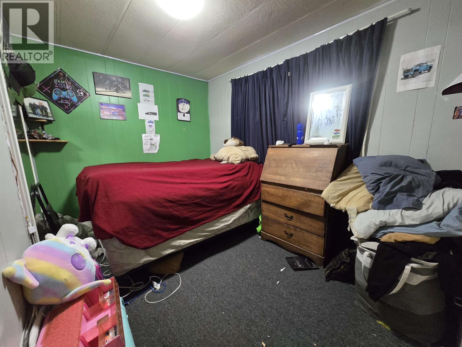 4025 DIAMOND DRIVE - 15