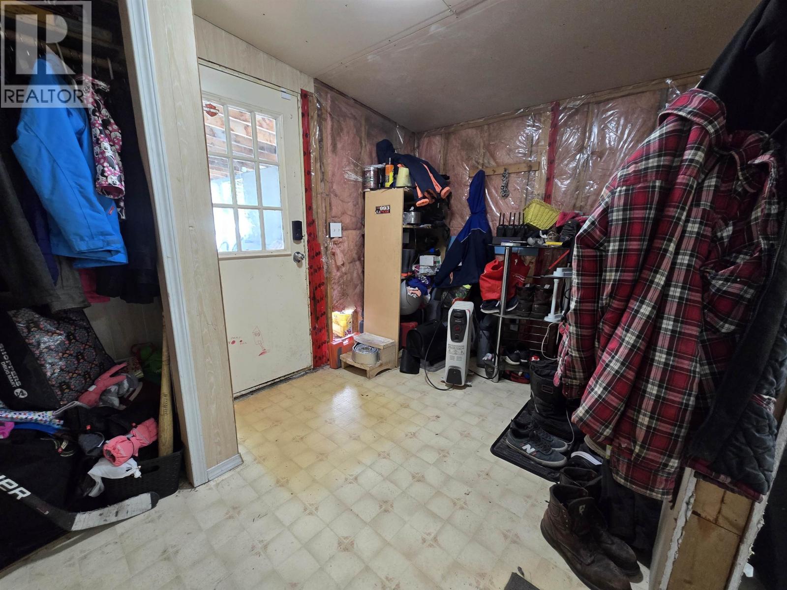 4025 DIAMOND DRIVE - 8