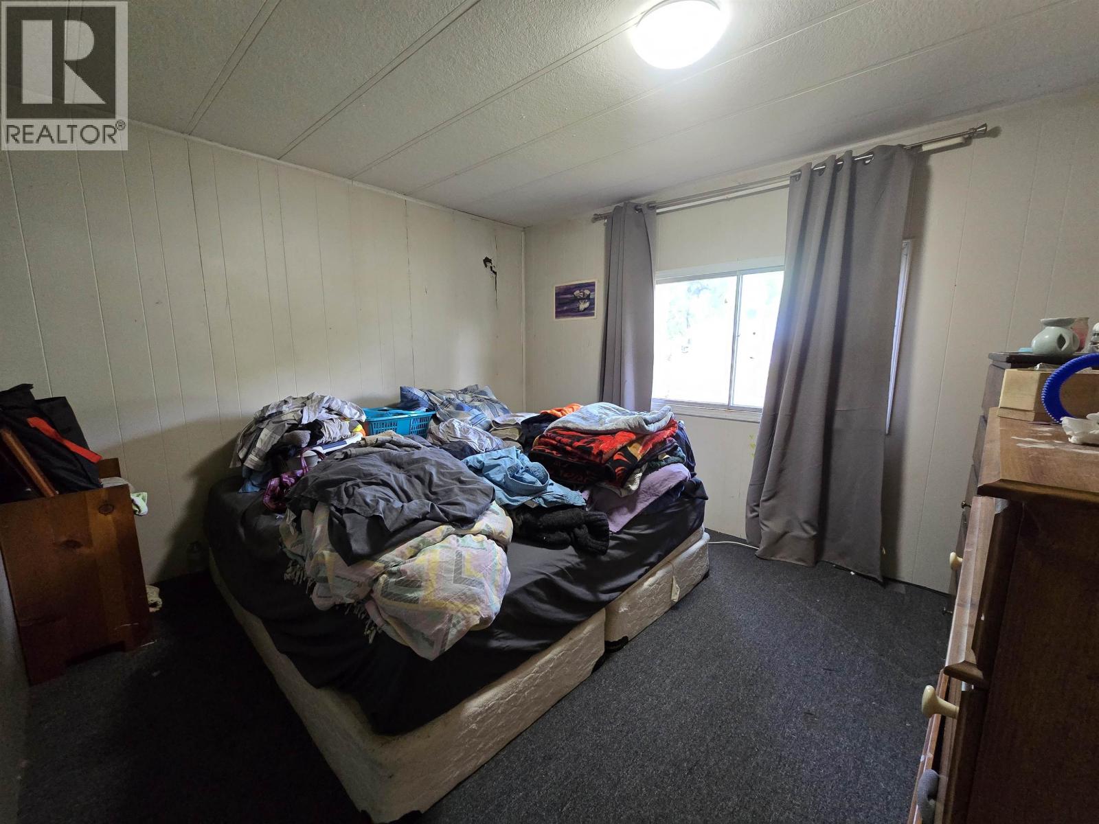 4025 DIAMOND DRIVE - 9