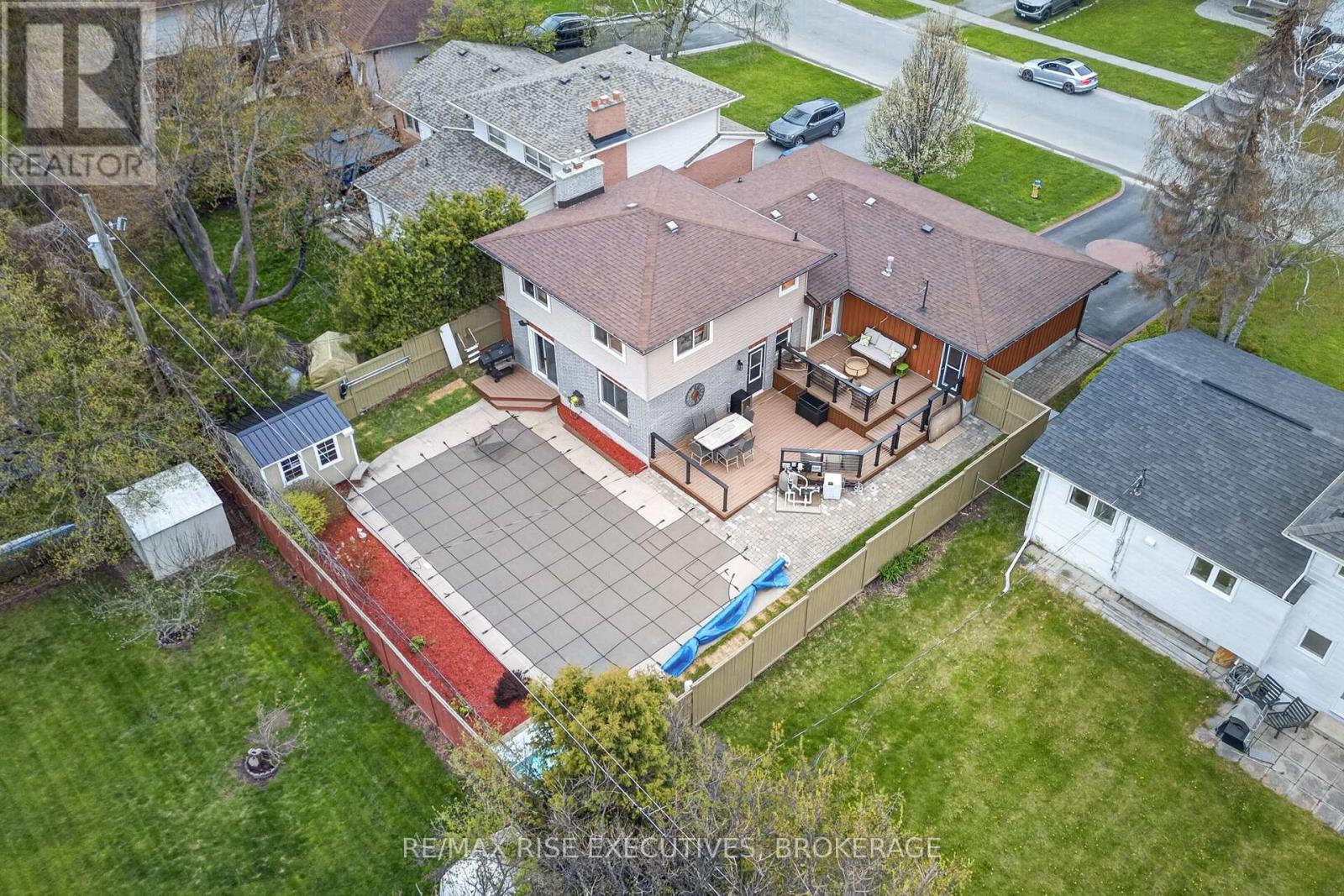 931 LINCOLN DRIVE - 47