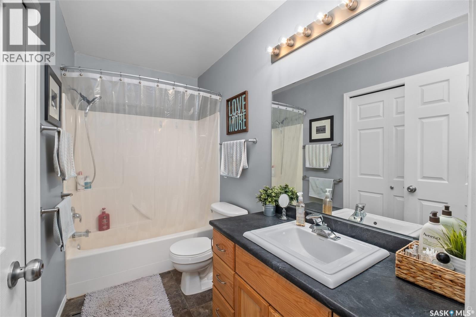 808 Lakeridge DRIVE - 17