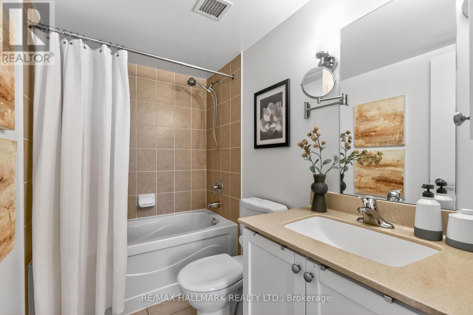 #2447 25 VIKING LANE - 22