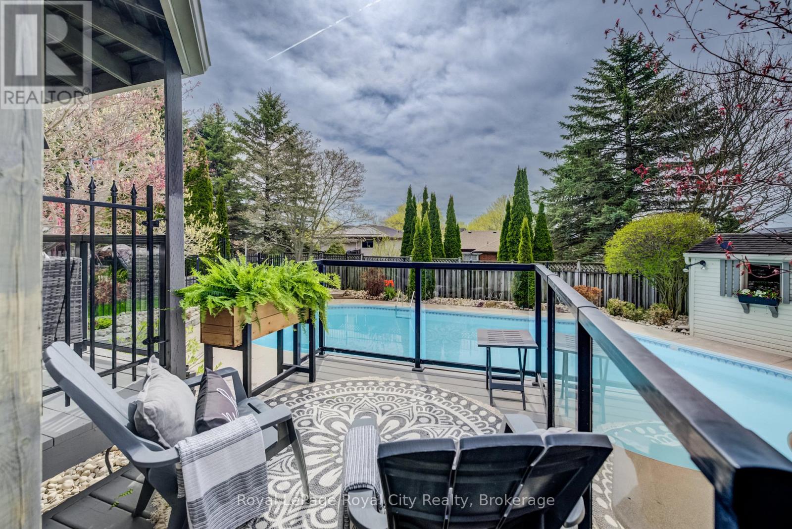 15 JOANN CRESCENT - 37