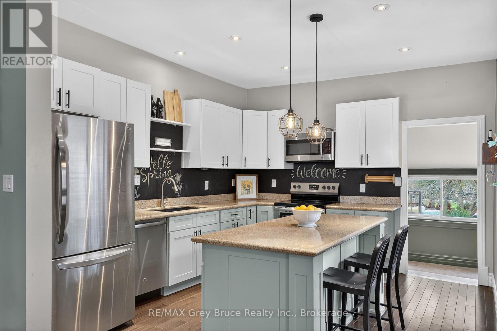 1521 7TH AVENUE W - 13