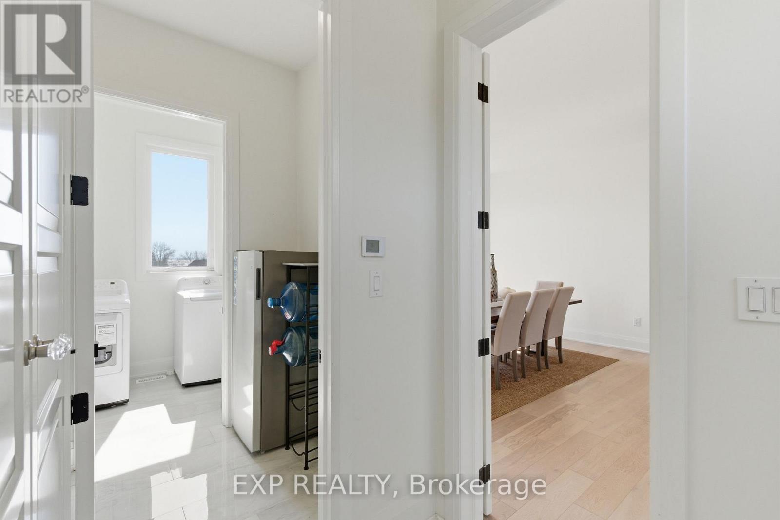 165 PARKVIEW DRIVE - 23