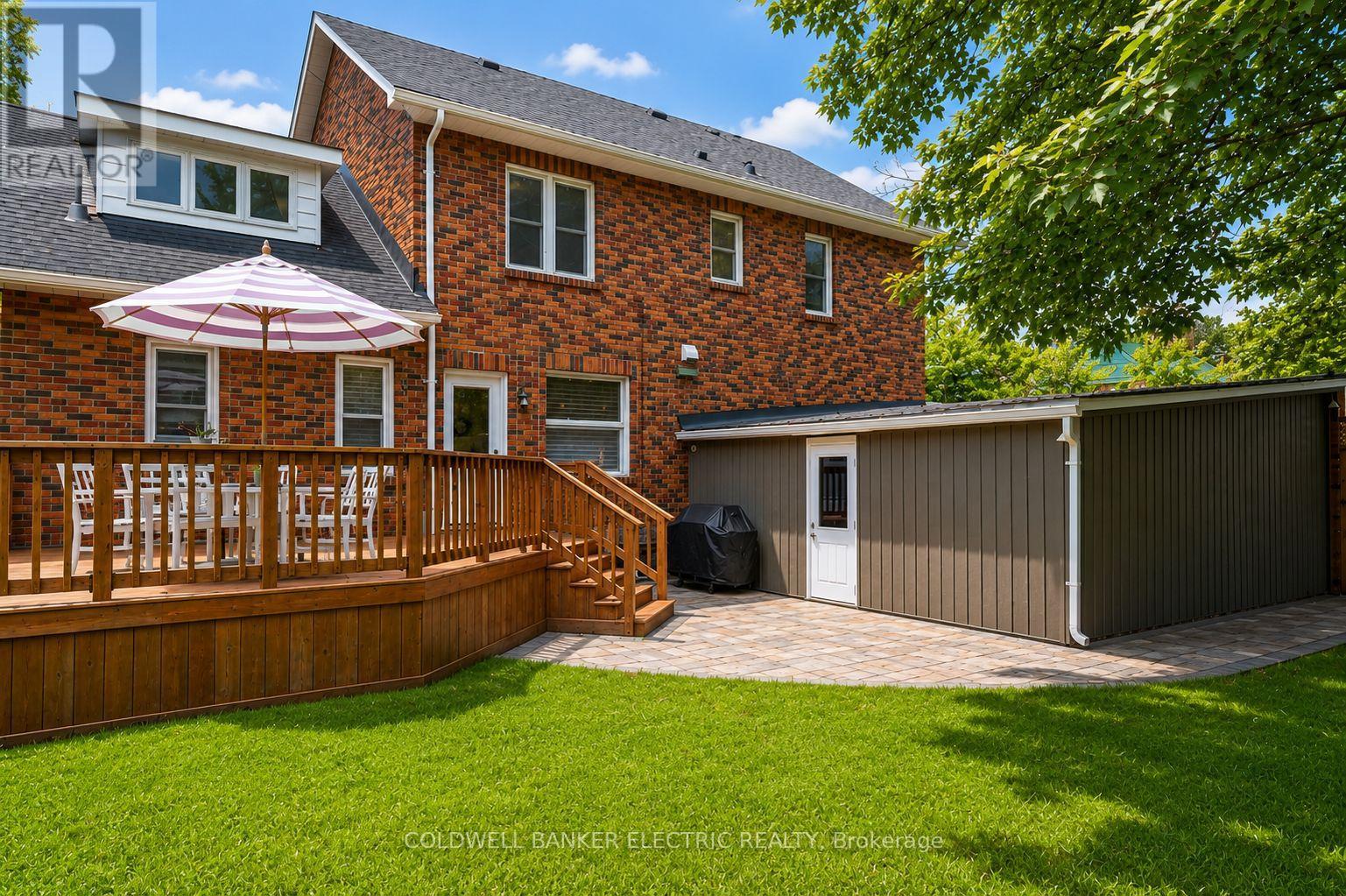 230 GERALDINE AVENUE - 21