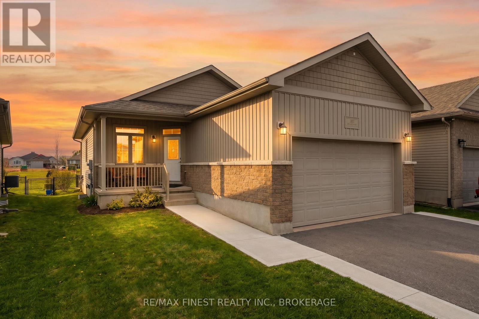 129 BLAKELY STREET - 1