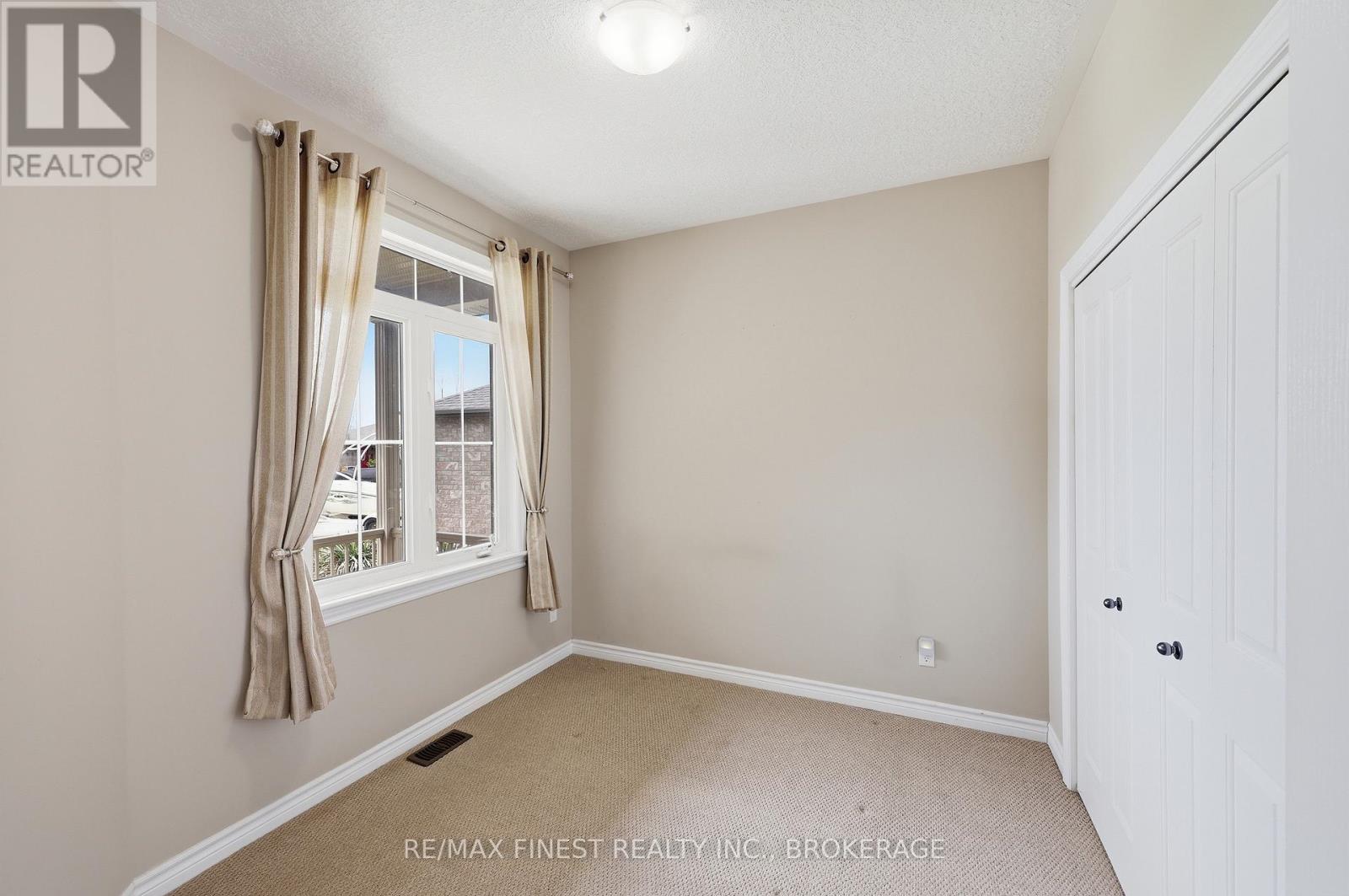 129 BLAKELY STREET - 18