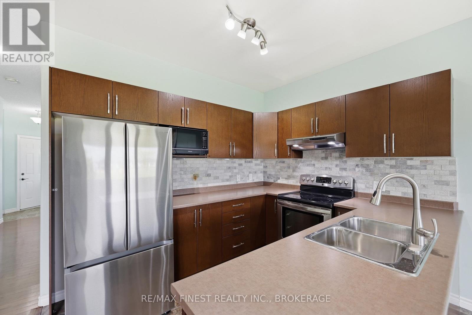 129 BLAKELY STREET - 25