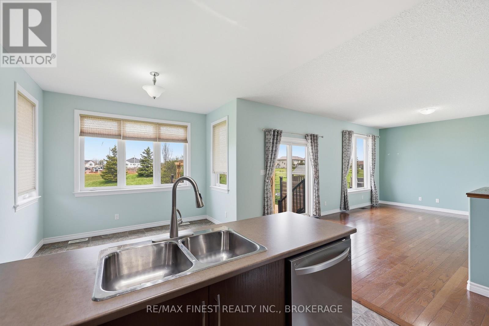 129 BLAKELY STREET - 27