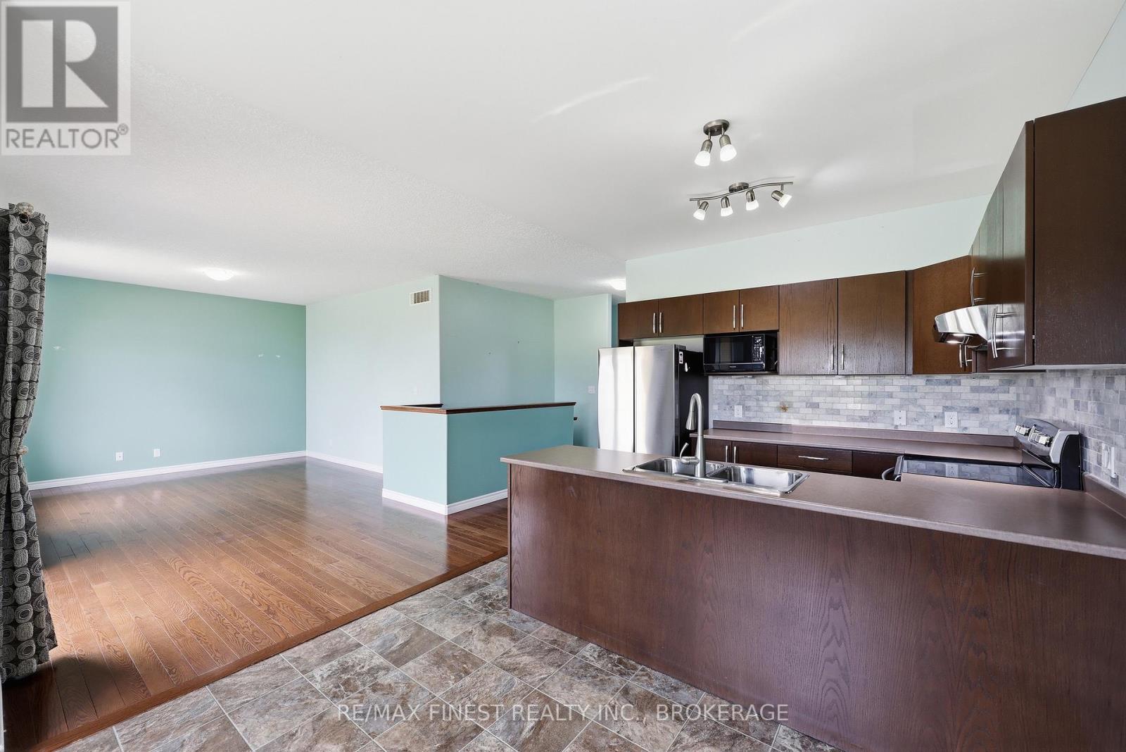 129 BLAKELY STREET - 29