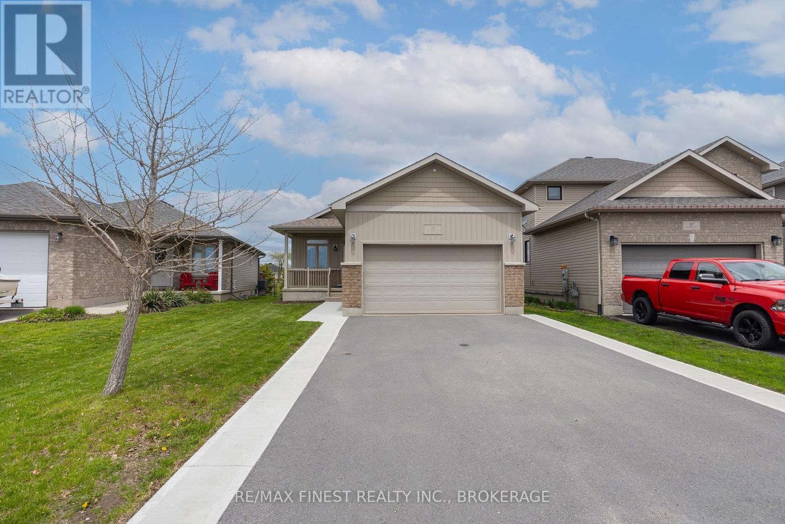 129 BLAKELY STREET - 3
