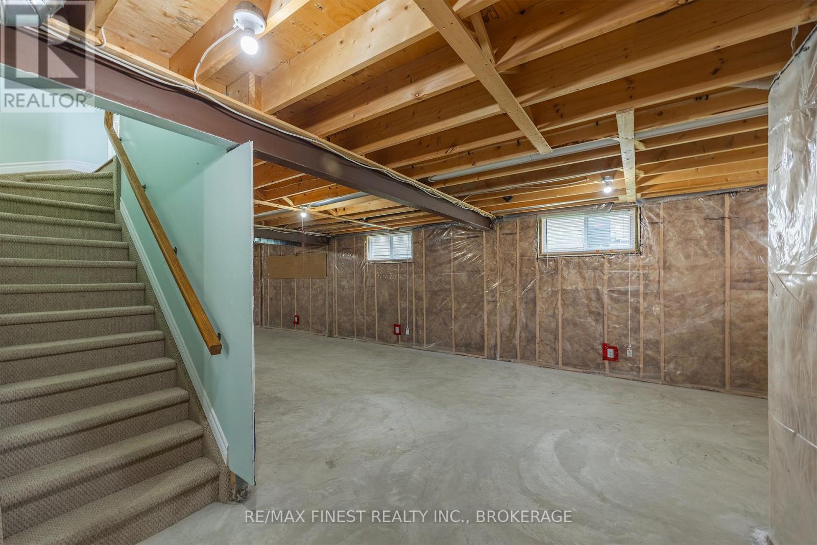 129 BLAKELY STREET - 35