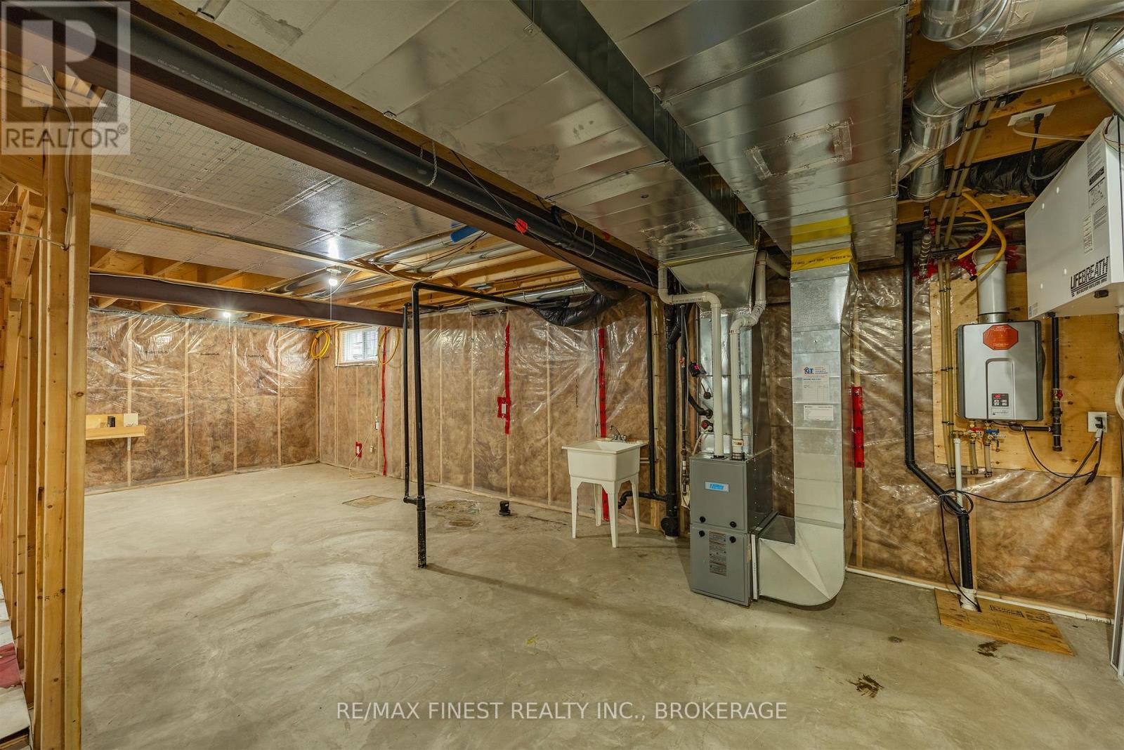 129 BLAKELY STREET - 38